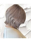 レイヤーボブ × ピンクグレージュ
