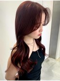 ワインレッドカラー/顔周りレイヤー/くびれヘア/中華ヘア