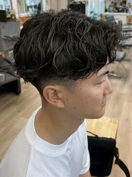 グッドタイムエフティフィフス 横浜西口(GoodTimes ft.fifth) 横浜駅シャドウパーマッシュウルフセンターパート波巻きパーマ◆