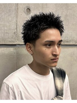 オーシャントーキョー ホワイト 原宿(OCEAN TOKYO WHITE) スパイキーショートベリーショート短髪アップバングフェード