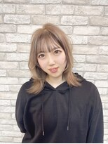 ヘアーアンドアイラッシュ ビス 下曽根店(Bis!) 透明感たっぷりベージュレイヤー