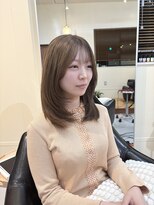トゥルー(true) 大人かわいいナチュラルレイヤー