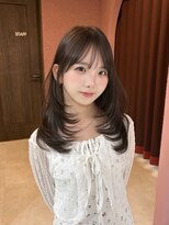 ボタン コロン 表参道 原宿(VOTAN COLON)&nbsp;ハッシュカット/韓国レイヤー/ミディアムレイヤー/原宿/顔まわり