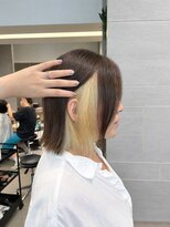 キミトヘアデザインアンドスパ(Kimito Hair design&spa)&nbsp;インナーカラー/イヤリングカラー/ミルクティーベージュ