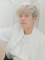 ヘアメイク フレンシア(hair make flencia)&nbsp;Platinum Silver マッシュ