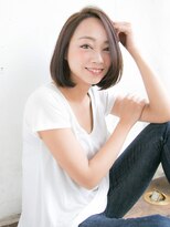 リリアン 青山(relian) かきあげバングでクール系に