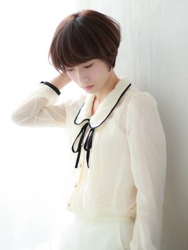 レガーミ(Legami) 【Legami】　　ショートボブ　厚めバング