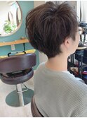 クリーミーグレージュ くせ毛風ショート
