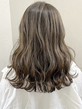 キラ 渋谷(KILLA) オリーブグレージュ　オリーブベージュ　くすみカラー