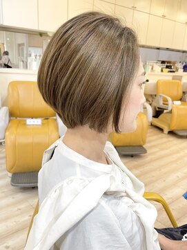 モリオ フロム ロンドン 大宮2号店(morio from London) 【morio大宮2号店／米村】前下がりショートボブ