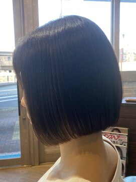 ピーシーエイチ(P.C.H) あごライン×ぱっとボブ