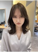 くびれスタイル韓国風レイヤー顔まわりレイヤー
