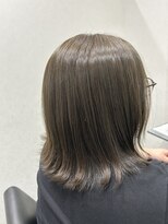 セカンド(Second) Second   ×　外ハネスタイル