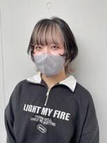 カリーナコークス 原宿 渋谷(Carina COKETH) ミルクティー/ウルフカット/インナーカラー/ダブルカラー