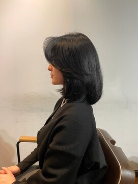 リバレッジ 広尾(Leverage) 大人海外ボブフェイスレイヤー：Maho Toda