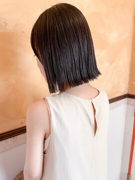 イオエ(ioe) 黒髪/ボブルフ/ネビージュ/小顔/ワンレン/髪質改善/グレージュ