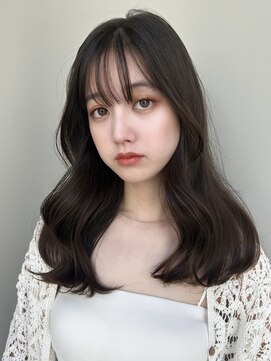 トリッカ シブヤ(TRICCA SHIBUYA) オリーブベージュ/レイヤーカット/シースルーぱっつん/20代