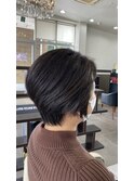 ショートボブ