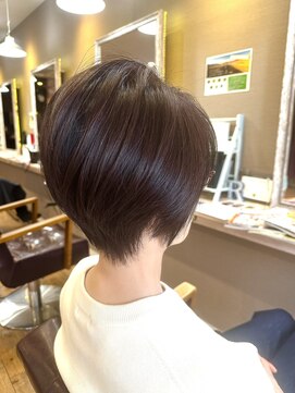 ヘアーメイクロージー 八軒店 (HAIR MAKE ROSY) 絶壁解消丸みショート