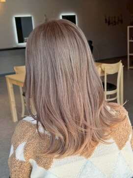 パーミルヘアーピピ(permille hair pipi) ホワイトピンク×ベージュ
