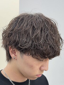 アウラ(AURA) 波巻きシャドウパーマ