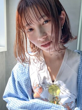 テトヘアー(teto hair) 切りっぱなしボブ、ピンクベージュ、シースルーバング