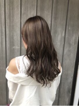 テラスグレース 横浜(TERRACE GRACE) ツヤロングヘア