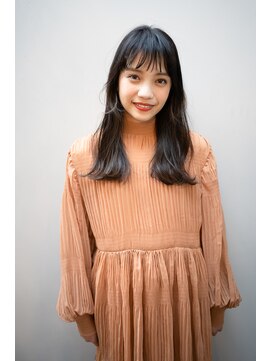 マグノリア オモテサンドウ(MAGNOLiA Omotesando) うぶ後毛が可愛いニュアンススクエア黒髪ロング