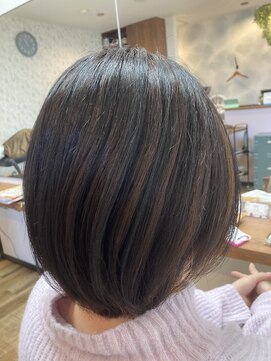 サロンパルヨン ヘアーアンドネイル(SALON paljon Hair&Nail) うる艶プリンレスカラー