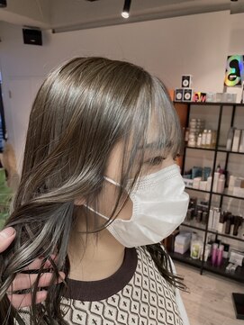 コワファーストナガサキシャンプーボーイ(COIFF1RST NAGASAKI SHAMPOO BOY) フェイスフレーミング×シルバーグレー☆