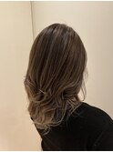 大人系ハイトーングレージュ