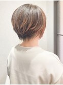 20代30代40代大人かわいいツヤ感前下がりひし形ショートボブ