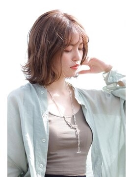 エアー 横浜(AIR) 【湯田】カジュアルミディ