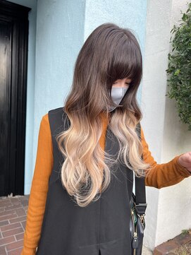 ドクターズサロン レラパール 白髪の魅力を引き出す×グラデーション