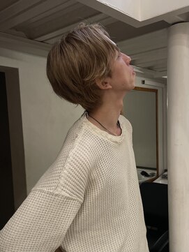 テテ ニコ(tete nico) 【ニラサキユウマ】メンズヘア/ハイトーン/ブロンド/ベージュ