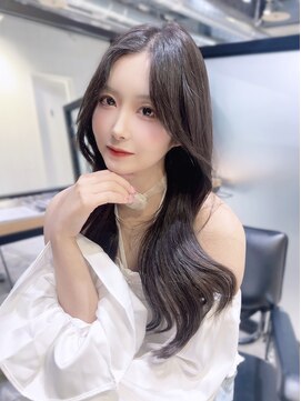 アイティー バイ アルバム 浦和店(IT by ALBUM) 小顔くすみベージュ透明感カラーオリーブカラー_F0371