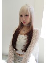 ユーフォリア 新宿通り(Euphoria) レイヤーカット/韓国ヘア/デザインカラー/エンドカラー