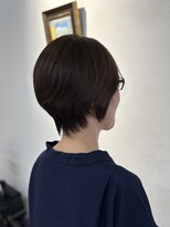 クロバーズヘア(Clover's hair) アッシュブラウン　ウルフ風グラボブ