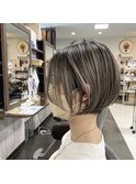 ショートボブ