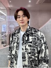 ロンドワン 三宮元町(Lond one) 倉崎涼 代表