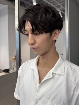 トリッカ シブヤ(TRICCA SHIBUYA) メンズパーマ メンズカット ニュアンスパーマ ふんわりパーマ