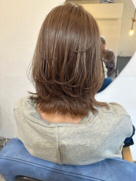 ティムヘアー(tim hair) ▲ブリーチなしヘーゼルベージュ×レイヤーセミディ▲tim hair