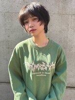 スリーマーク(THREE mark)&nbsp;ウルフカットショートウルフ中性ウルフレイヤーカット