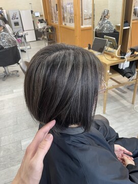 シャンティ 琴似店(Shanti) 白髪ぼかしハイライト