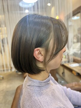 クオリア(QUALIA) 透明感オリーブベージュ×小顔顔周りボブ/髪質改善 柏 20代30代
