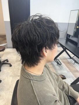 ロイ(ROI) 動きあるメンズパーマスタイル★