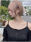 丸みショートボブ×ピンクミルクティー