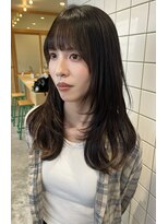 レム(LEM)&nbsp;うるつやストレート×ナチュラルレイヤーカット