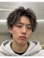 ノーマ(no-ma)&nbsp;【センターパート】直毛・毛流れが出にくい方に