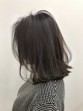 キューズ クラブ(cuz KLUB) 【cuzKLUB】ラベンダーグレイ×切りっぱなしボブ